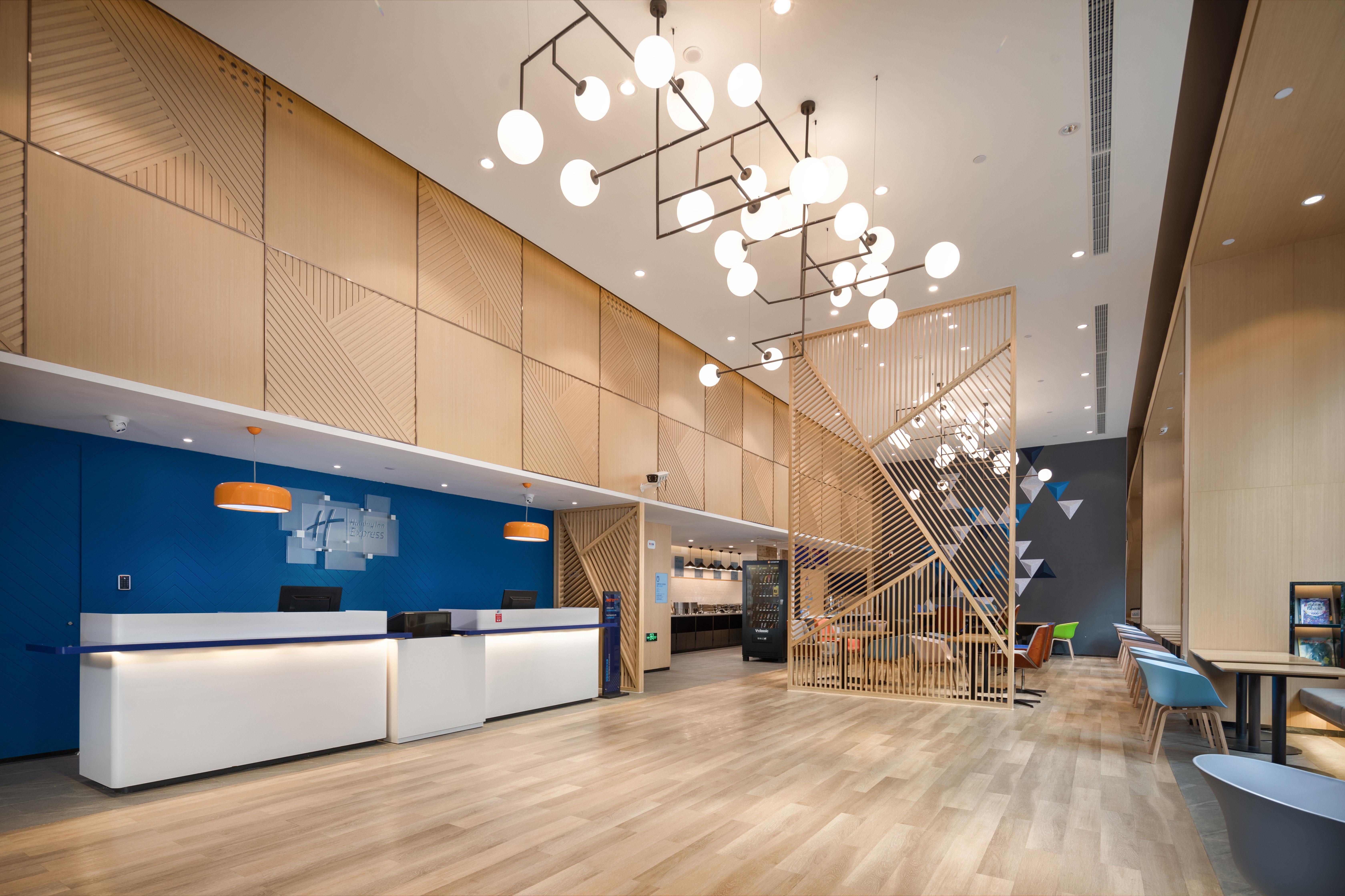 Holiday Inn Express Ningbo City Center By Ihg エクステリア 写真