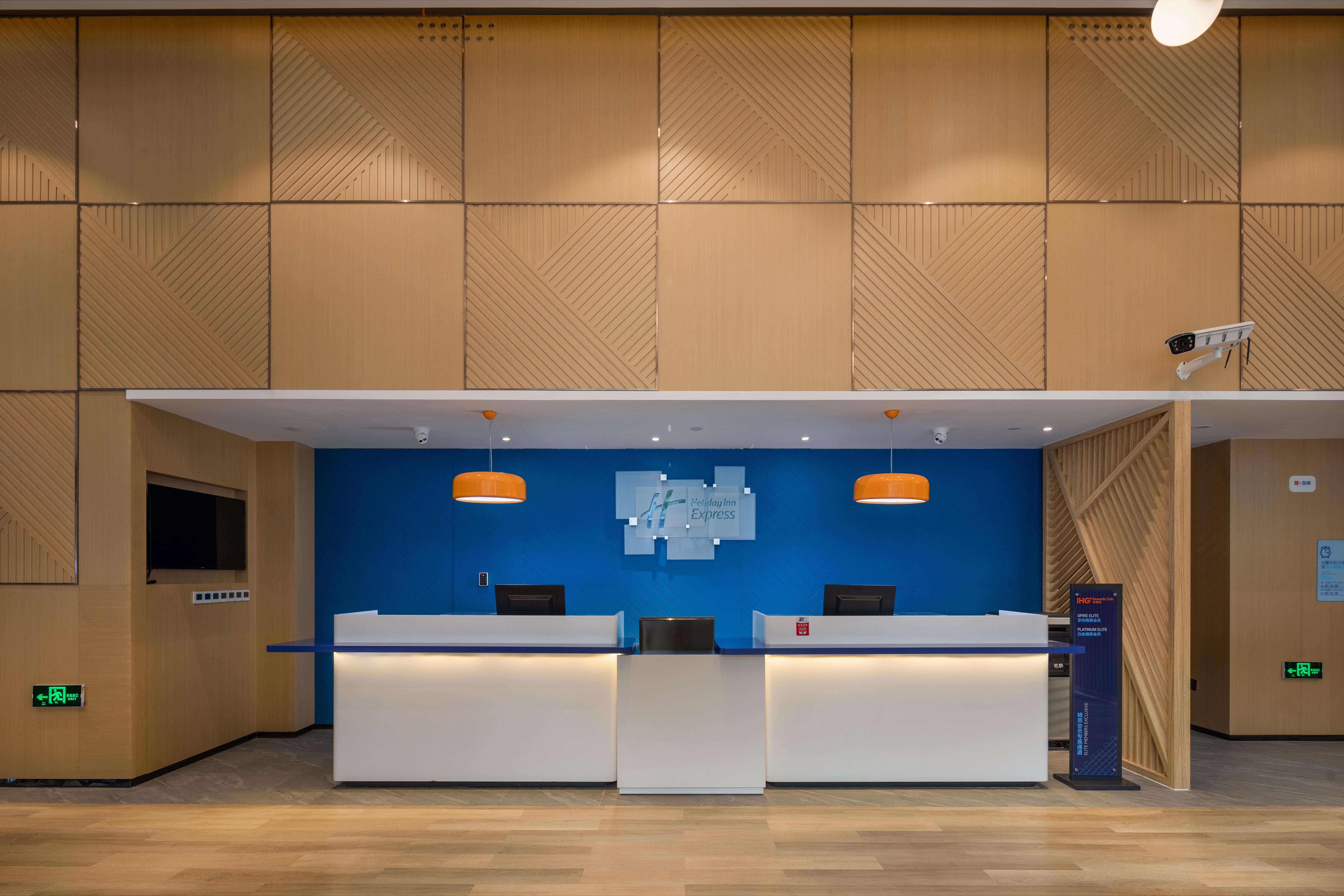Holiday Inn Express Ningbo City Center By Ihg エクステリア 写真