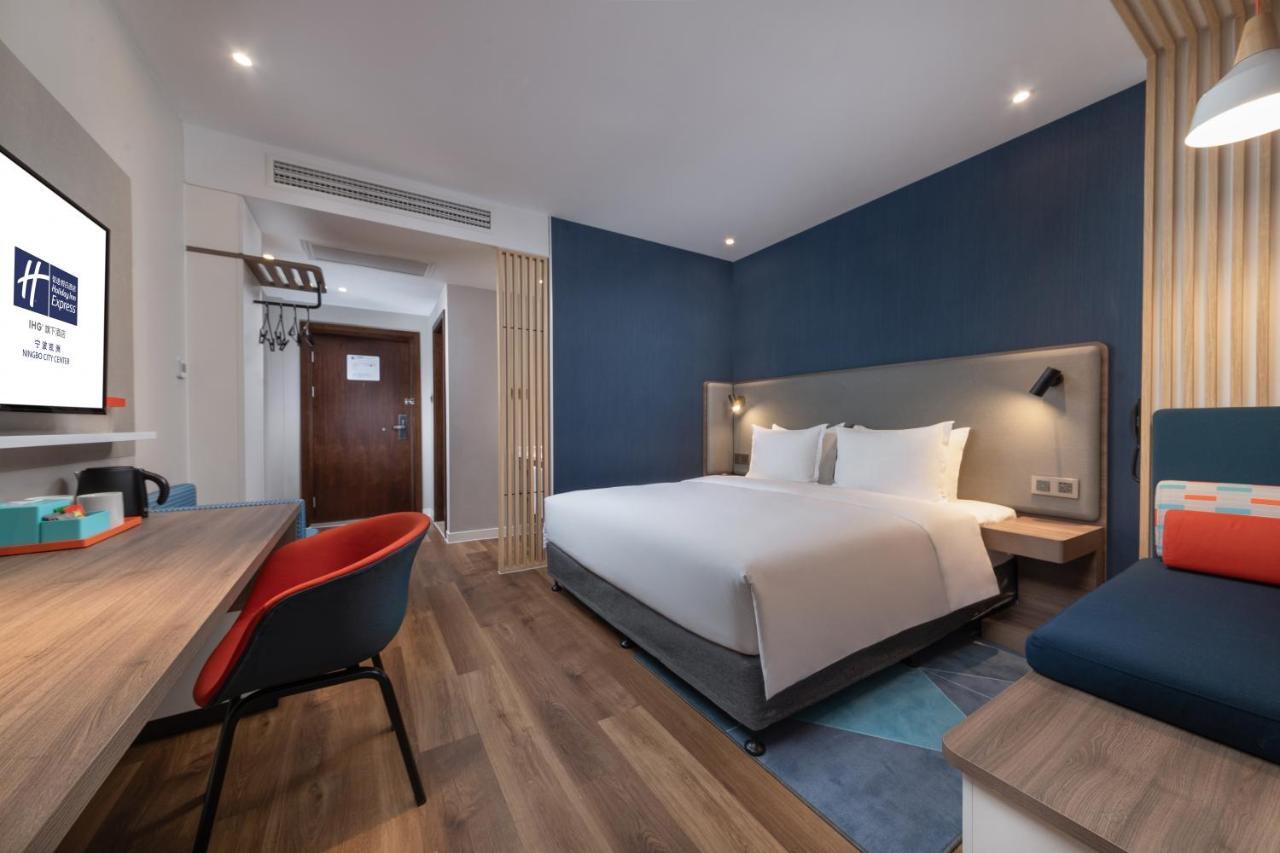 Holiday Inn Express Ningbo City Center By Ihg エクステリア 写真